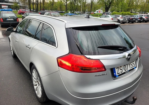 Opel Insignia cena 24990 przebieg: 208000, rok produkcji 2009 z Szczecin małe 232